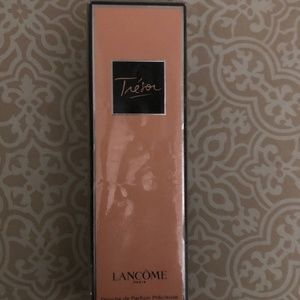 Tresor by Lancôme body wash 6.7 fl oz